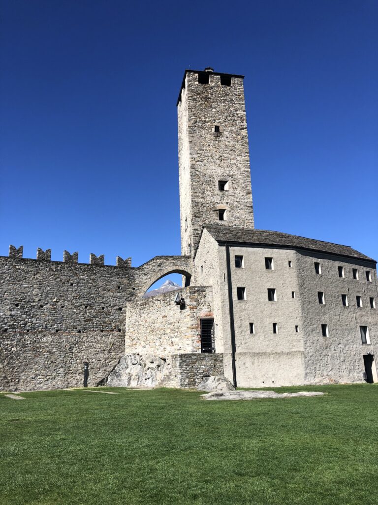 Castle2